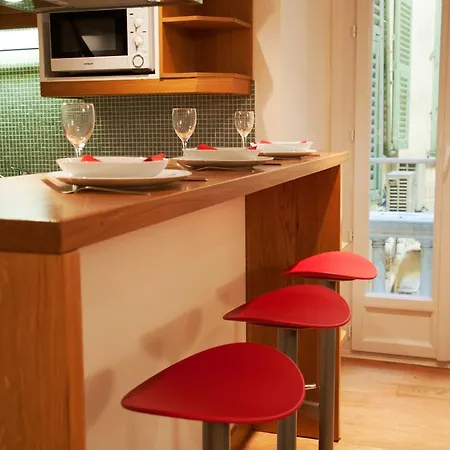 Apartment Massena - Old Town *